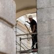 Per fortuna nessuno è stato colpito dai frammenti