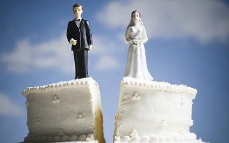 Divorzio assegno mantenimento