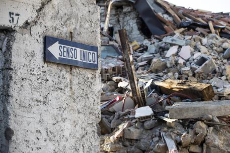 Terremoto: sospesi fino al 16 gennaio 2019 i pagamenti di tasse, contributi, bollette, canone Rai