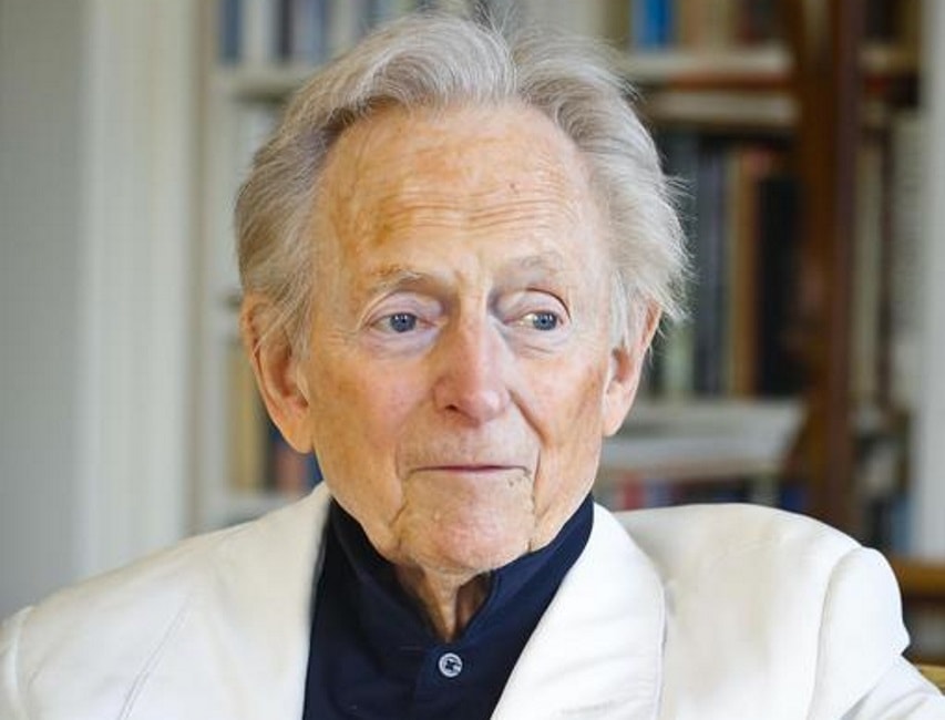 Addio allo scrittore Tom Wolfe: è morto a 87 anni