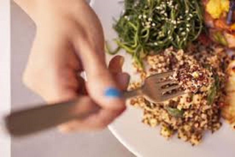 Milano, insulti e botte al ristorante: "Vegano di m...". Arrestati 4 rampolli di buona famiglia