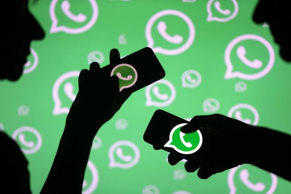 WhatsApp, cosa sono i text bomb che ti congelano il telefono