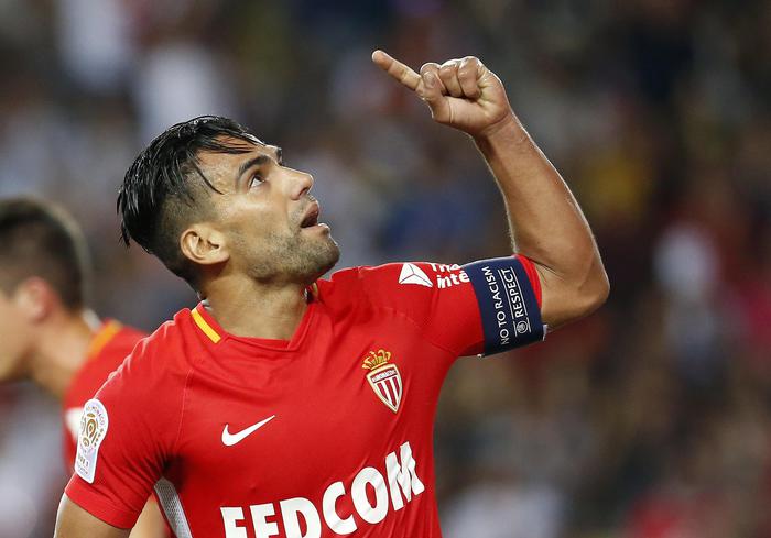 radamel falcao milan