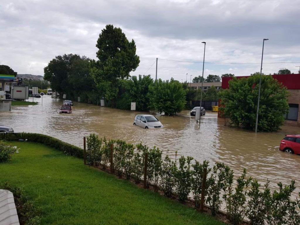 ancona bomba d'acqua