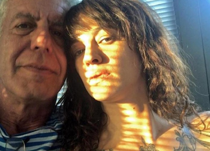 Anthony Bourdain, le parole di Asia Argento: "Era il mio amore. Sono devastata" (foto Ansa)