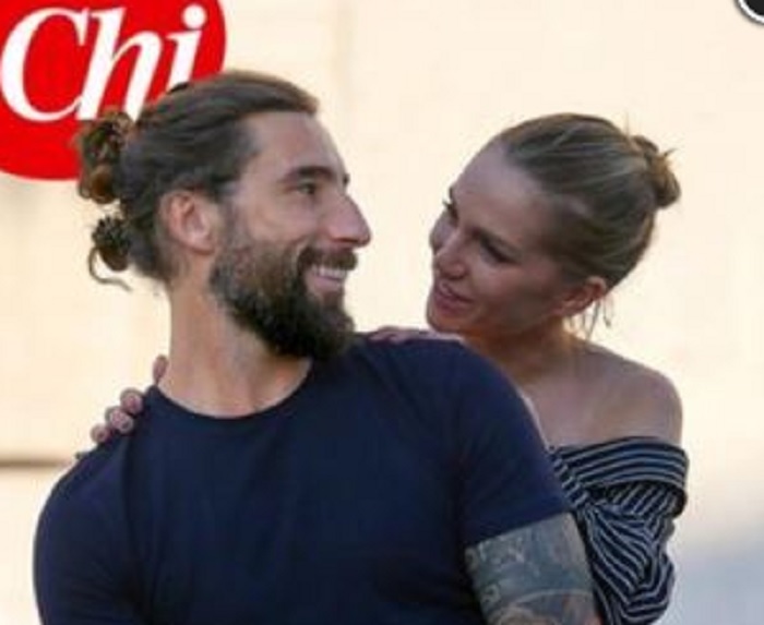 Vittorio Brumotti dimentica Giorgia Palmas con Annachiara Zoppas FOTO