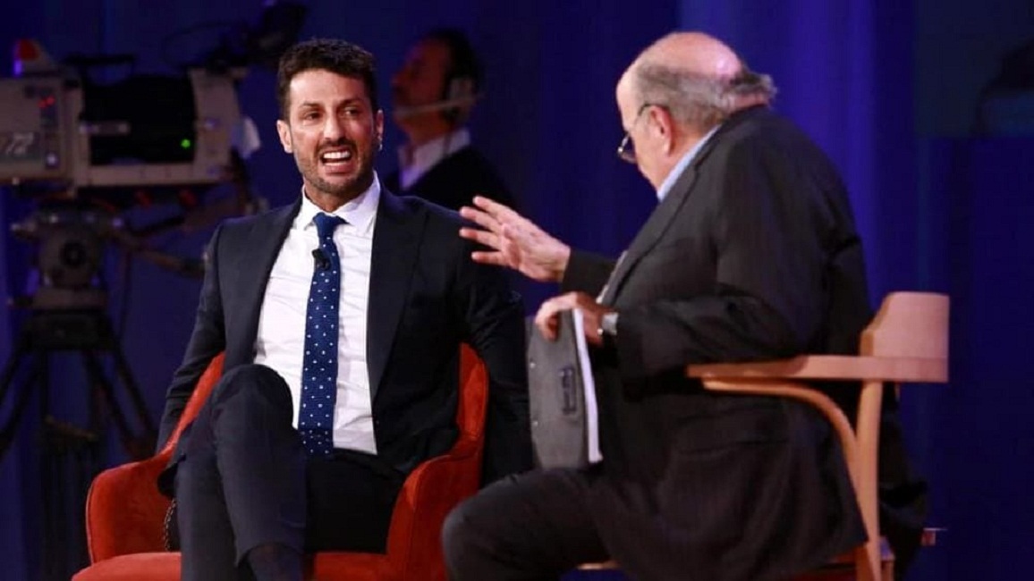 Maurizio Costanzo su Corona: "E' uno sciagurato che fa del male e vuole solo stupire"