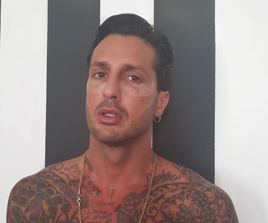 Fabrizio Corona e il figlio Carlos insieme: "Vivo per lui, magari ne faccio un altro"