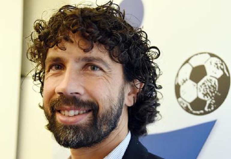 La Fiorita sogna la Champions League con Tommasi, Alessandro Cattelan e il giornalista Alciato (foto Ansa)