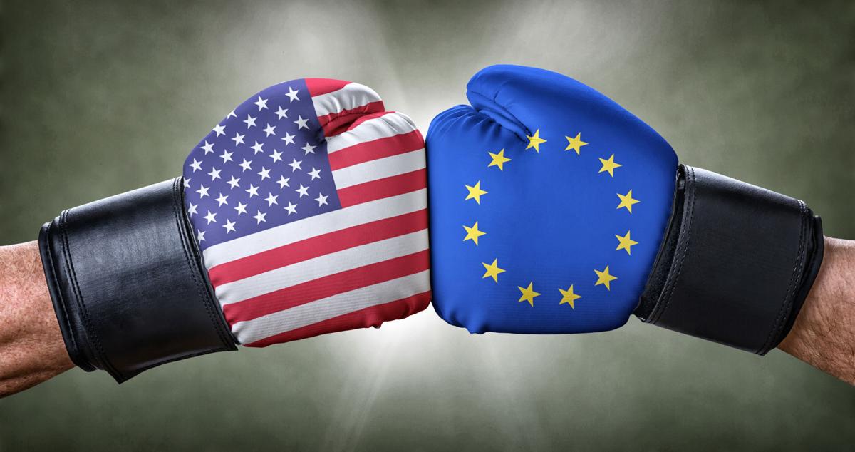 Dazi, oggi scatta la risposta Ue a Trump: costeranno di più Levi's, bourbon, sneakers, Harley Davidson, cereali...