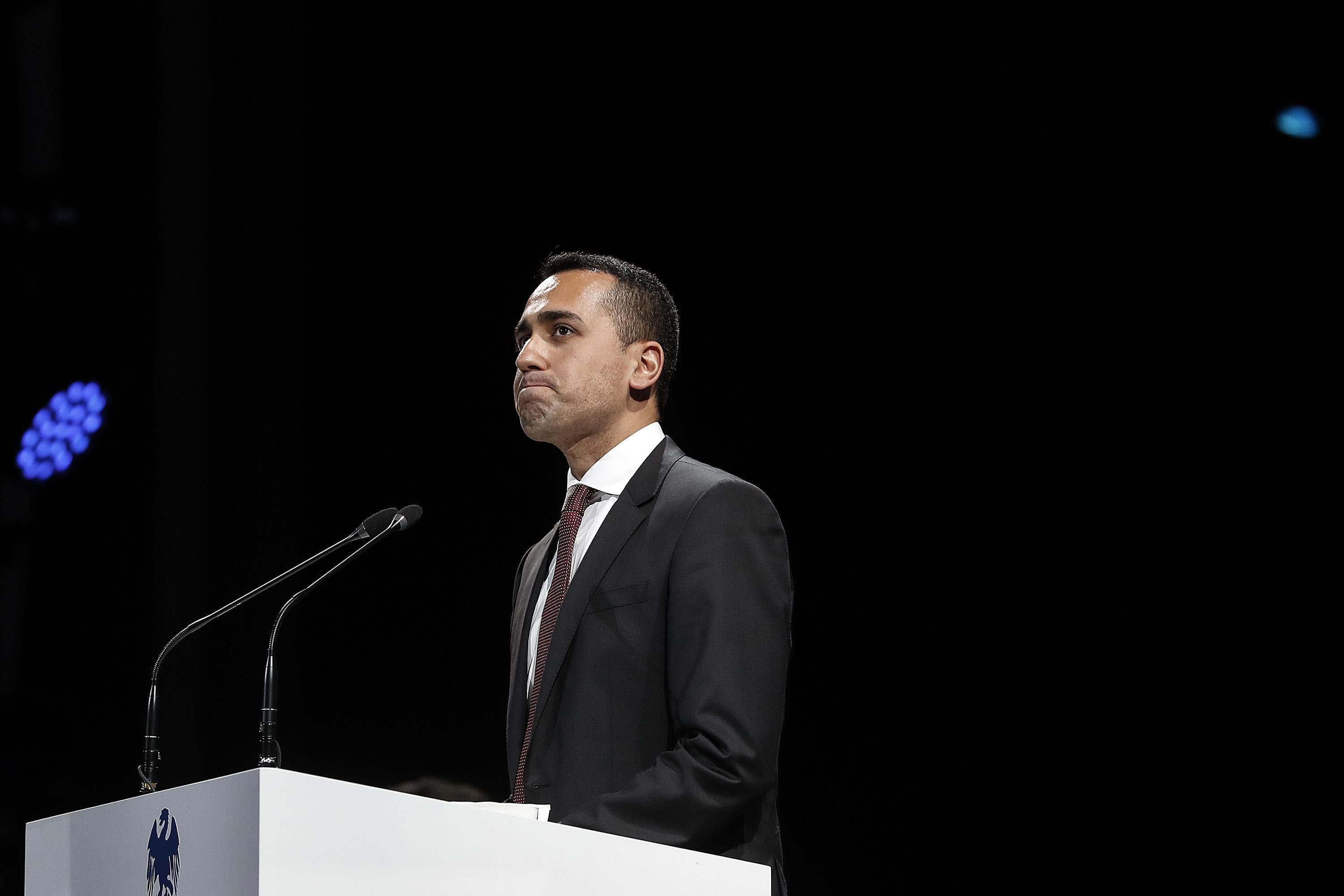 Di Maio alla Confcommercio: "L'Iva non aumenterà, avete la mia parola"