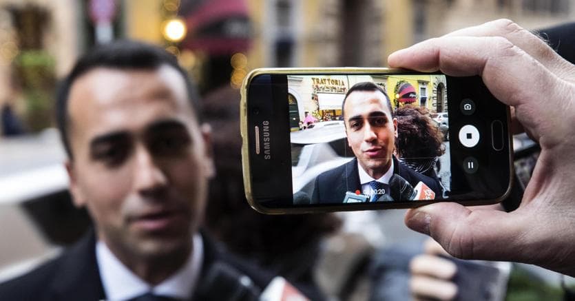 Di Maio scarica Luca Lanzalone. "Si dimetta da Acea": ma a Roma ce l'avevano messo i vertici M5S