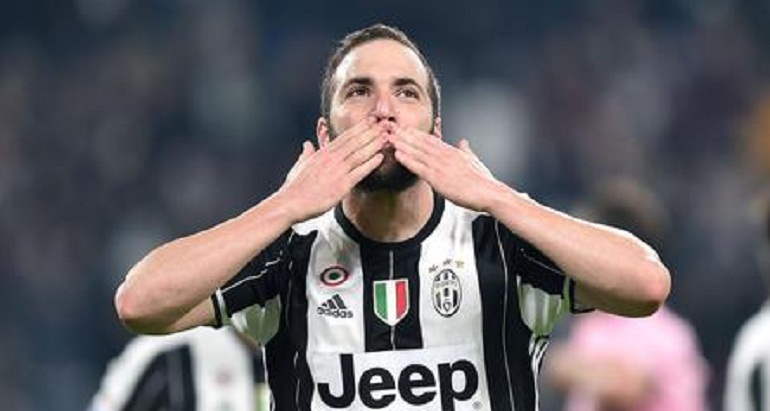 Calciomercato Juventus, Beppe Marotta: "Lo scambio Icardi-Higuain..." (foto Ansa)