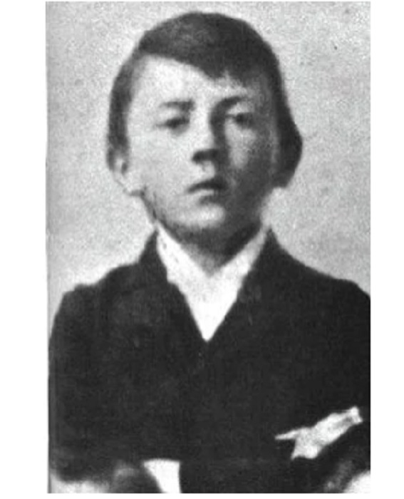 Adolf Hitler odiava il padre. Da bambino era un bullo. Libro racconta la sua vita