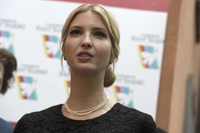 Ivanka Trump, la banana e le insistenze del padre perché si rifacesse il seno