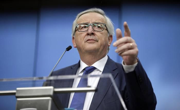 Juncker: "Basta incolpare Ue. Italiani lavorino di più e siano meno corrotti"