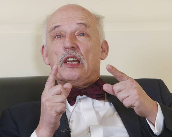 Korwin-Mikke ("donne più stupide, guadagnino meno"), l'eurodeputato polacco graziato dal tribunale Ue