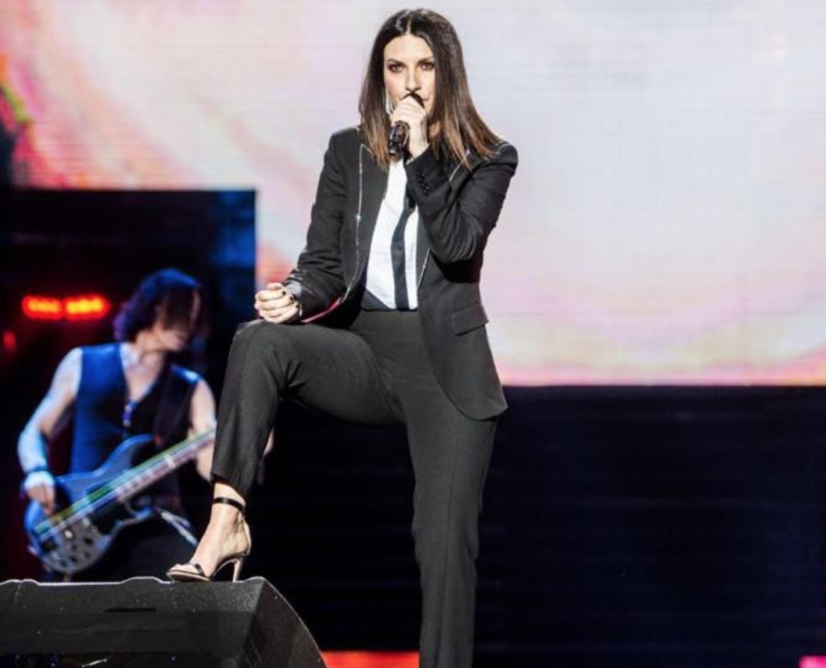 Laura Pausini con la dieta SDM ha perso 20 kg
