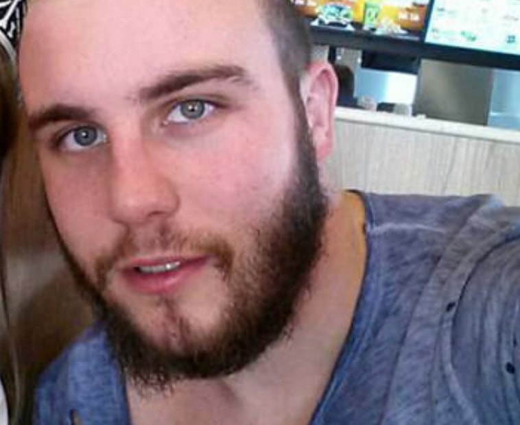 Clusane d'Iseo, scooter contro auto: Nicolò Celestini muore a 23 anni