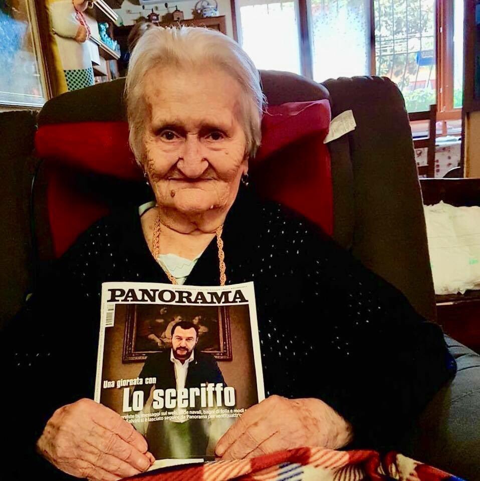 Nonna Armida, 102 anni, fa impazzire lo "sceriffo" Salvini