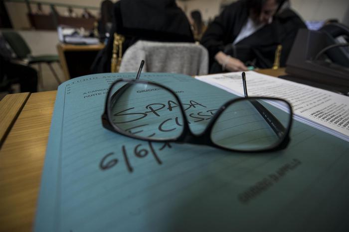 Ostia, la paura fa novanta: nessuna vittima si presenta al processo Spada