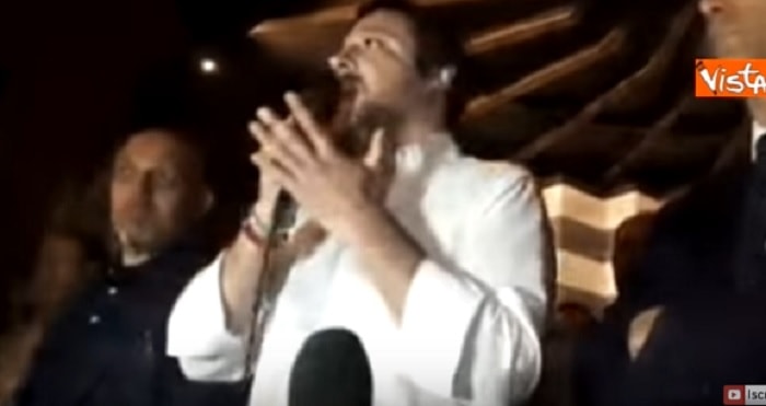 Matteo Salvini: "Ci sono una mamma e un papà. Basta a genitori 1 e 2"