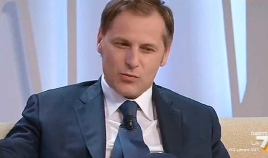 Armando Siri, triplice gaffe del sottosegretario Infrastrutture: "Toninelli? Ma non è ministro"