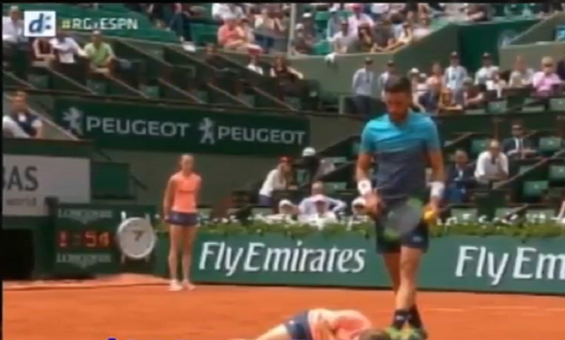 Damir Dzumhur contro raccattapalle