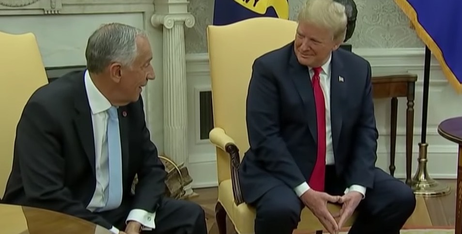 YOUTUBE "Cristiano Ronaldo presidente": Donald Trump scherza col presidente portoghese. Ma lui lo gela