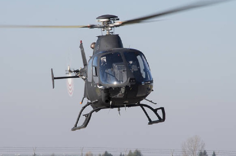 Tunisia-Inghilterra, le zanzare invadono lo stadio di Volgograd. Gli elicotteri in volo per sparare l'insetticida (foto Ansa)