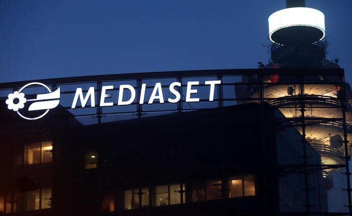 mediaset palinsesti