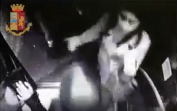 Milano tram bloccato