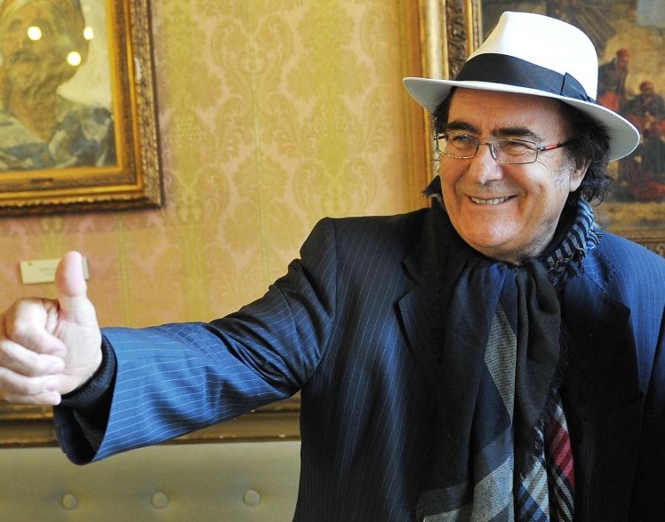 Al Bano confessa: "Feci voto alla Madonna e arrivò il successo" (foto Ansa)