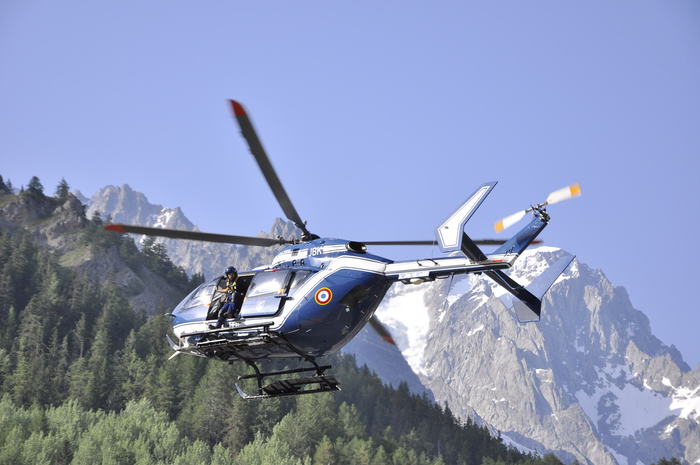 Monte Bianco, escursionista trova una mano: forse di una vittima di incidente aereo