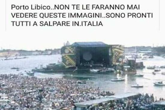 Migranti, la foto bufala: "Porto libico. Tutti pronti a salpare per l'Italia". Ma era il concerto dei Pink Floyd