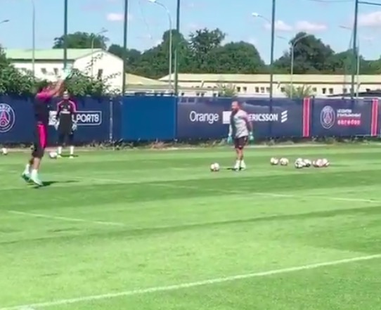 Buffon, esordio flop: incassa due gol e il Psg perde contro squadra della terza divisione francese