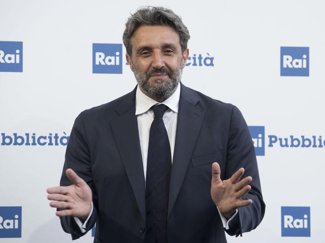 flavio insinna eredità