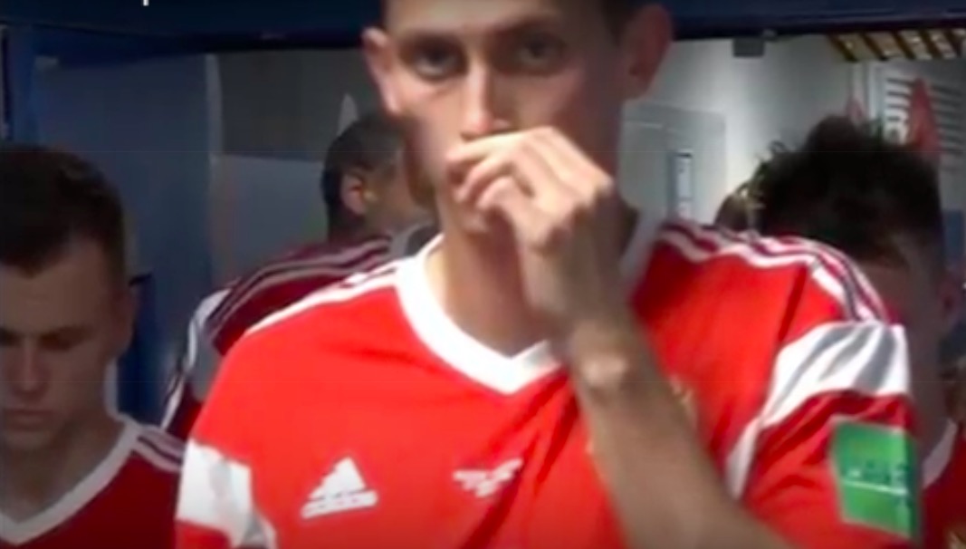 Mondiali 2018, i calciatori della Russia hanno inalato ammoniaca prima delle partite