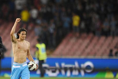 Calciomercato Napoli-Cavani, De Laurentiis: "Bufala, abbiamo Inglese e Milik"