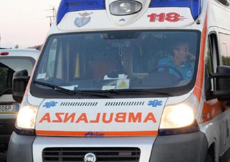 Carlo Pibiri è morto, aveva sparato alla compagna e poi era caduto dal tetto (foto d'archivio Ansa)