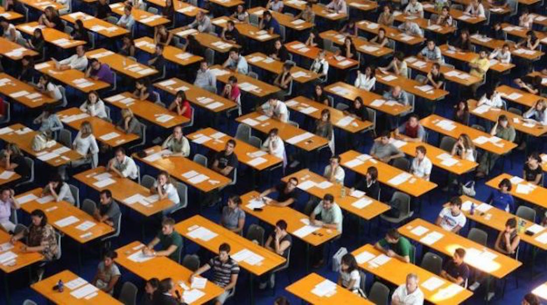 Scuola, concorso presidi: 100 quesiti in 100 minuti. Meglio non rispondere che sbagliare...