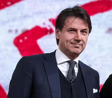 Giuseppe Conte si rifà vivo, intervista a Travaglio: "Mi ispiro ad Aldo Moro"