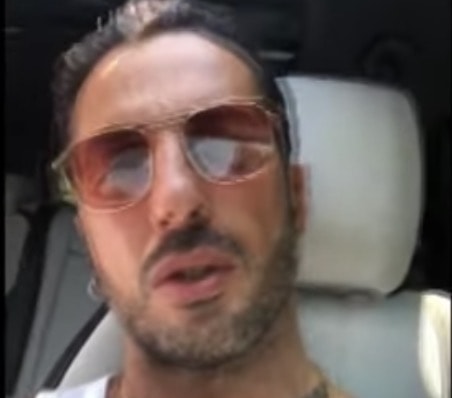 Fabrizio Corona ricorda Sergio Marchionne: "Una delle poche persone che ho stimato in Italia"
