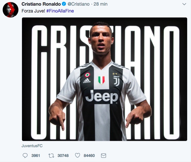 Cristiano Ronaldo, primo tweet da calciatore della Juventus: "Forza Juve! Fino alla fine"