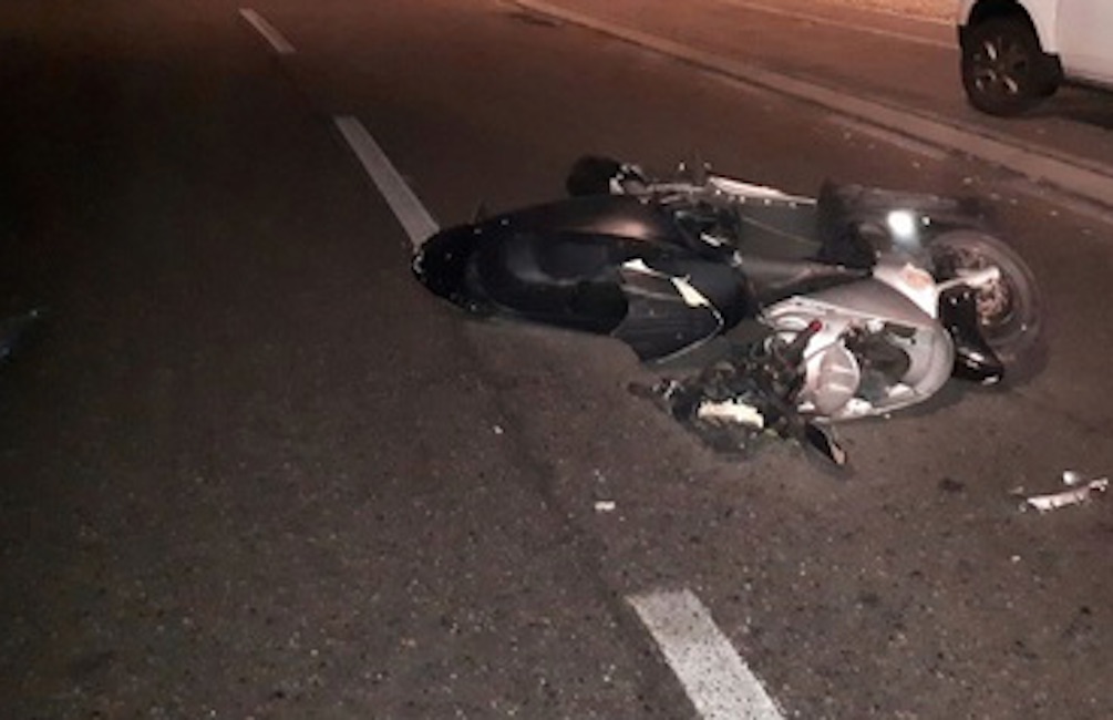 Davide Valente si schianta in moto e muore, come il cugino pochi mesi fa: aveva 17 anni