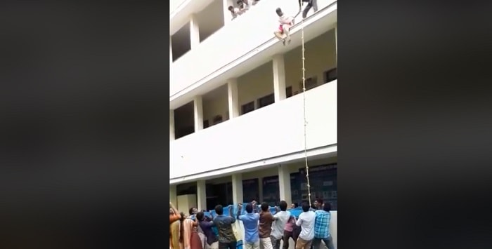 India, spinta giù dal secondo piano durante un'esercitazione2