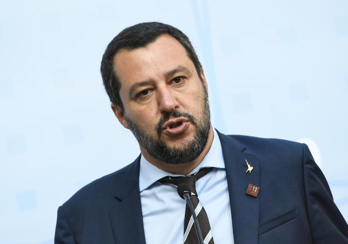 migranti salvini