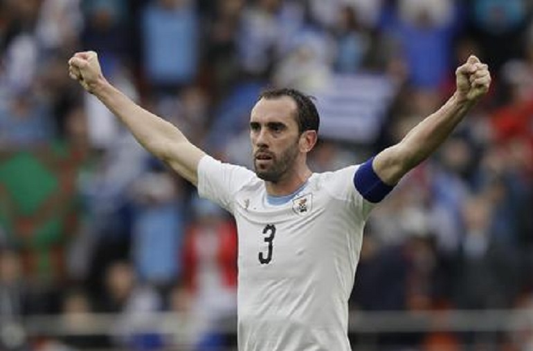 Calciomercato Juventus, trovato l'accordo con Godin (foto Ansa)