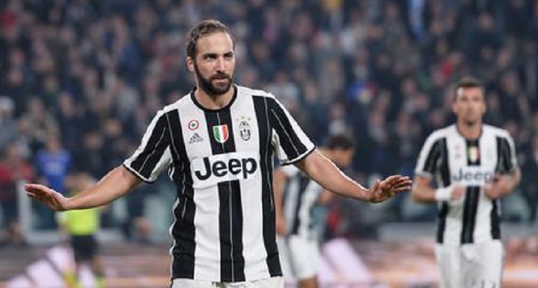 Calciomercato Milan, contatti con la Juventus per Higuain (foto Ansa)