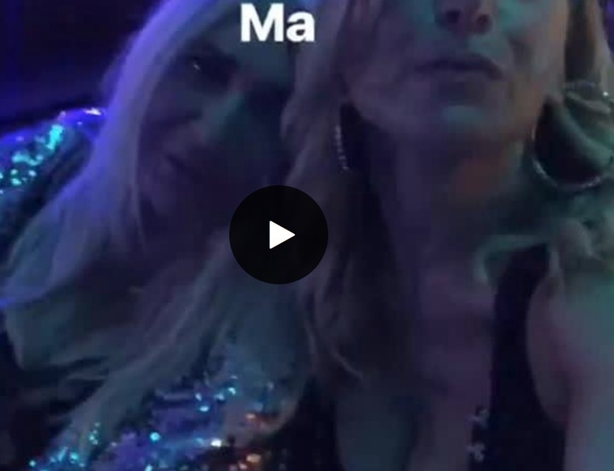 Mara Venier a Barbara D'Urso: "Ma è vero che ti sei fidanzata con Alberto Mezzetti?"